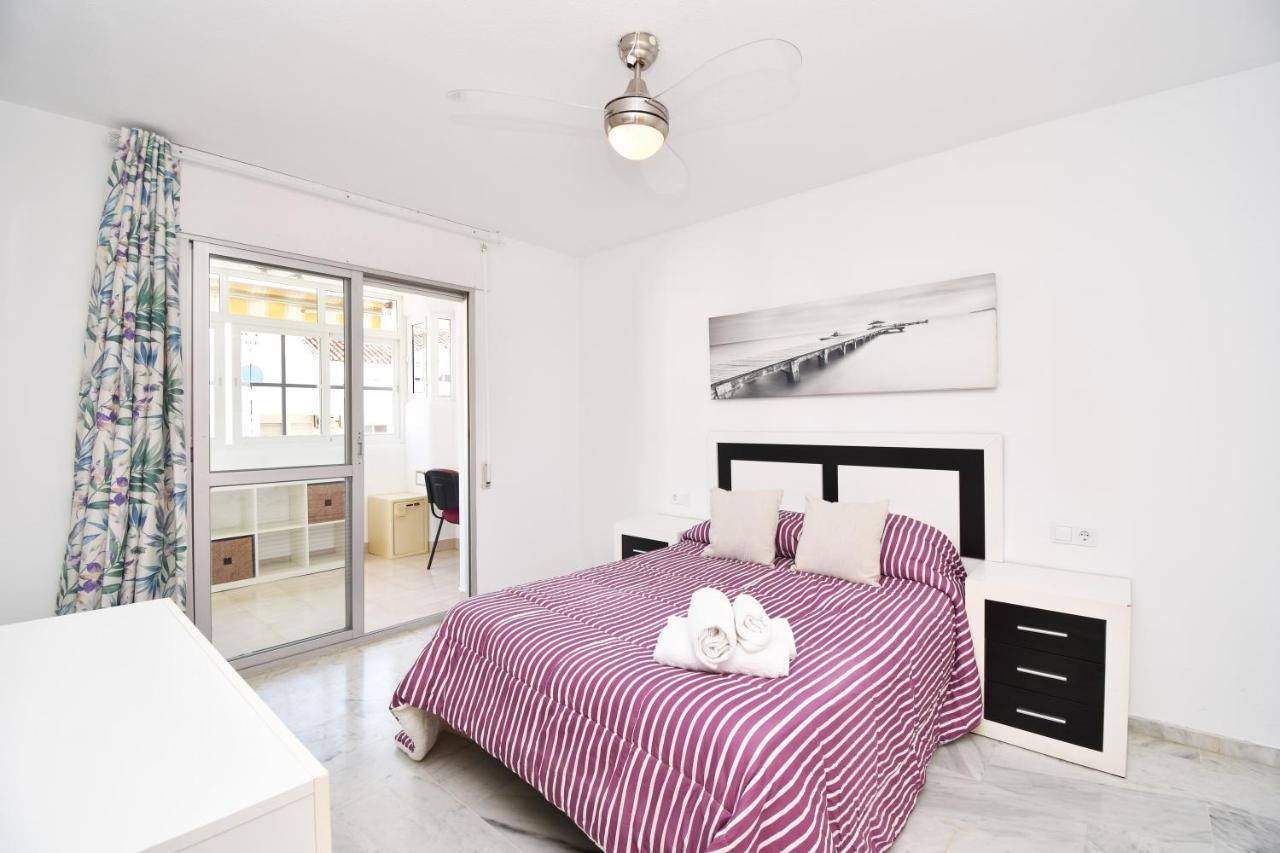 Apartamento De La Croix Apartment Фуeнхирола Екстериор снимка