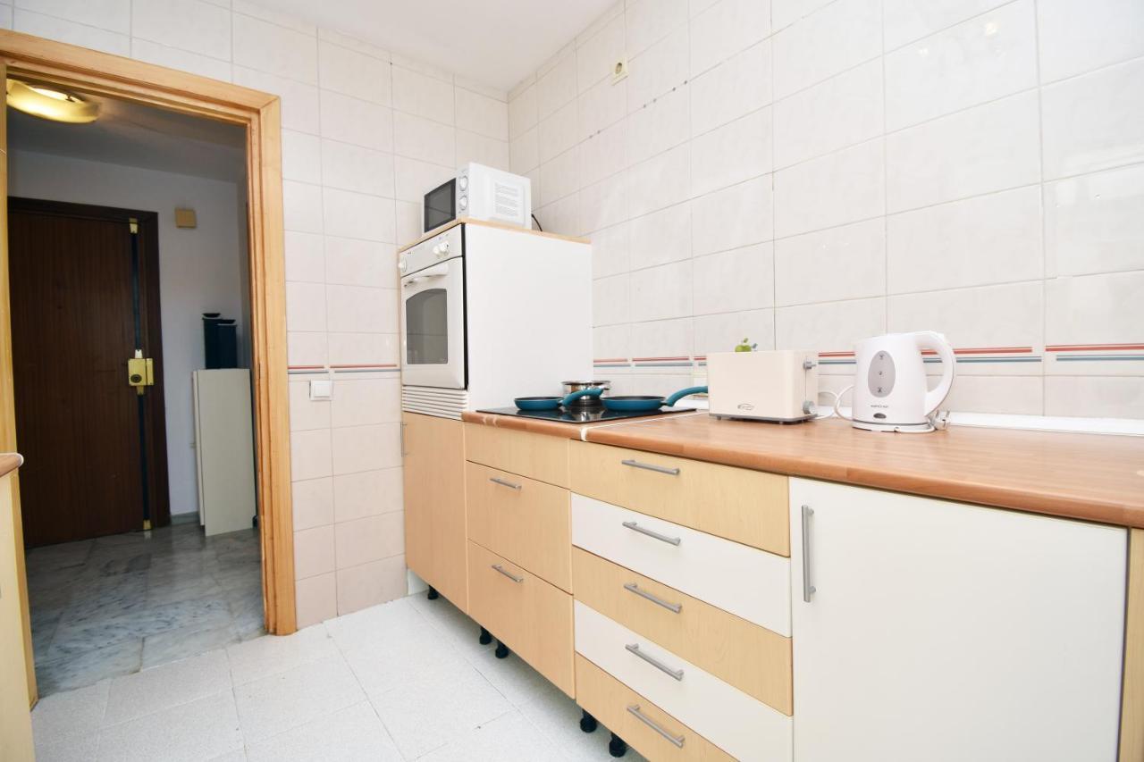Apartamento De La Croix Apartment Фуeнхирола Екстериор снимка