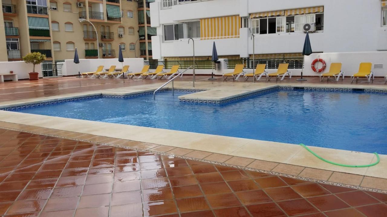 Apartamento De La Croix Apartment Фуeнхирола Екстериор снимка
